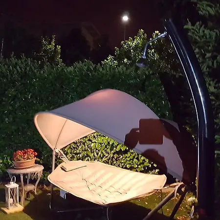 Oda ve Kahvaltı Ai Prati 3*