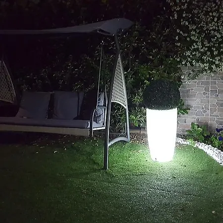 Oda ve Kahvaltı Ai Prati 3*